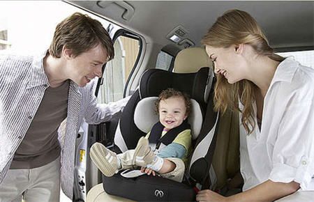 Förskolebarn i bilen: hur man säkerställer barnets säkerhet?